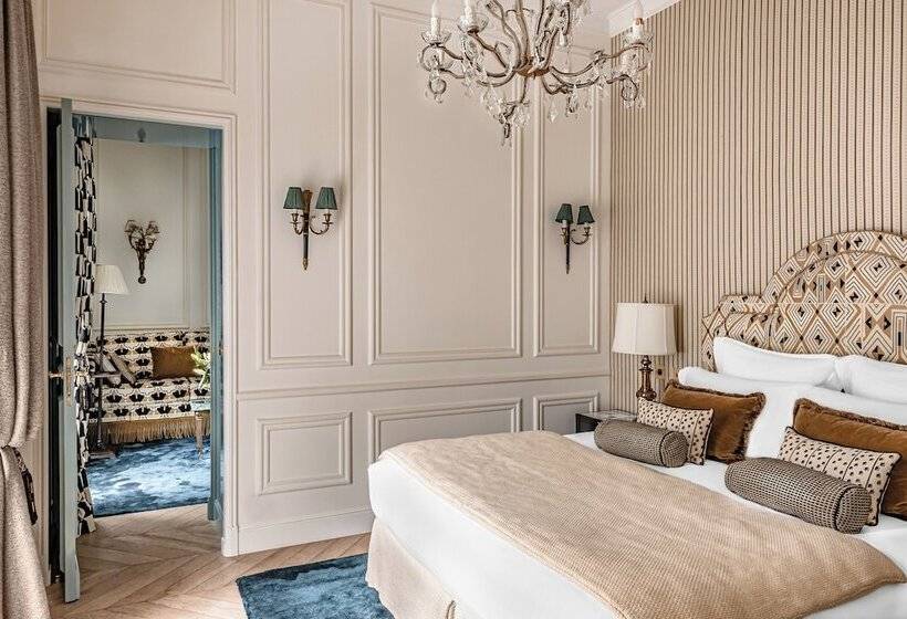 سوییت, Relais Christine
