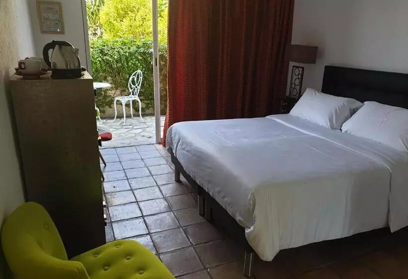 اتاق استاندارد, Hôtel La Villa Sainte Valérie Adults Only