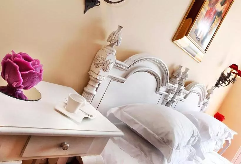 اتاق اجرایی, Hôtel La Villa Sainte Valérie Adults Only