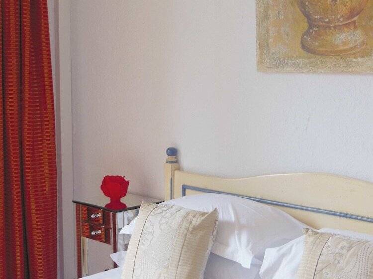 Номер Стандарт, Hôtel La Villa Sainte Valérie Adults Only