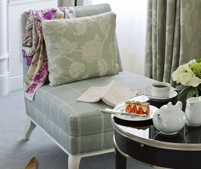 クラシックルーム, San Regis