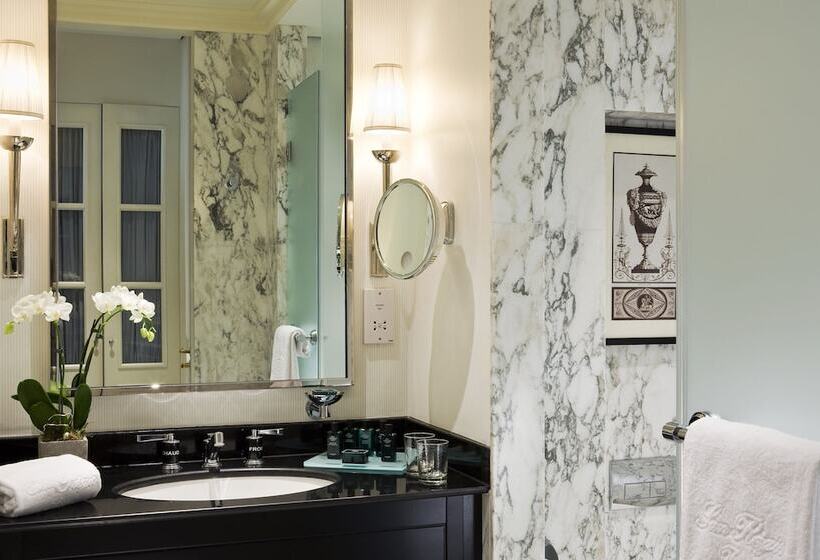 ジュニアスイート, San Regis