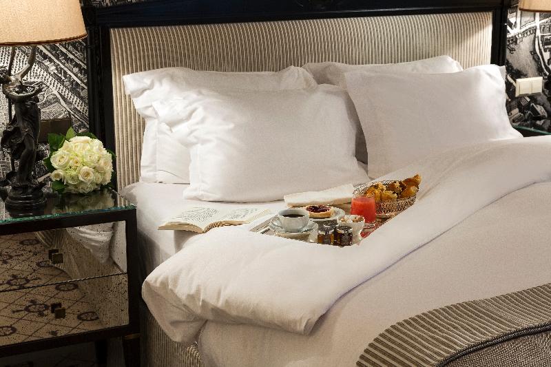 プレステージルーム, San Regis