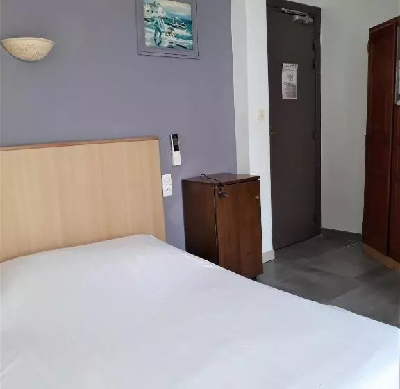 اتاق استاندارد یک نفره, Trianon