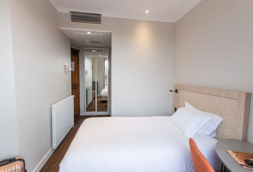 标准单人间, Vendome