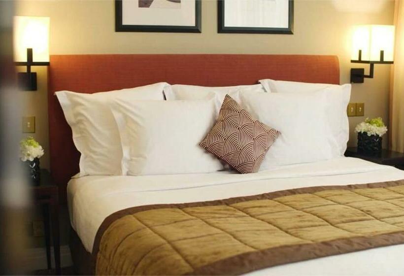 スーペリアールーム, Warwick Paris