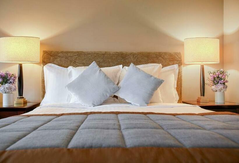 キングサイズベッドのエクゼクティブルーム, Warwick Paris