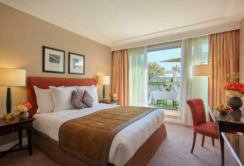 テラス付きデラックスルーム, Warwick Paris