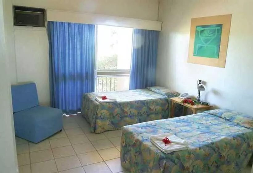 バス共有のスタンダードルーム, Nadi Bay Resort