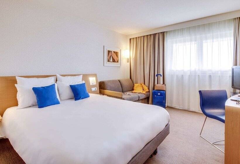 Номер Superior, Novotel Poissy Orgeval