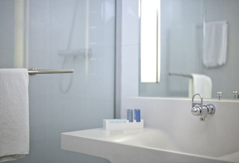 Номер Executive, Novotel Poissy Orgeval