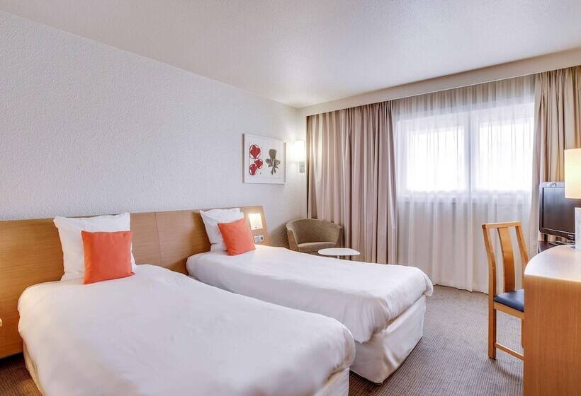 Классический Номер, Novotel Poissy Orgeval