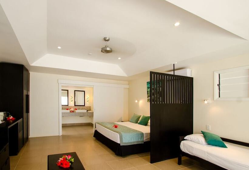 بانگلوی ممتاز, Nakelo Treasure Island Resort & Spa