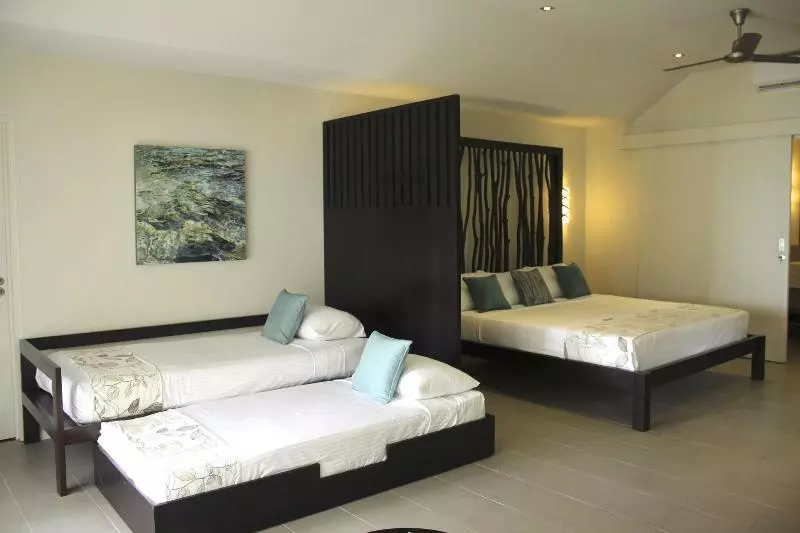オーシャンビューのプレミアムルーム。, Nakelo Treasure Island Resort & Spa
