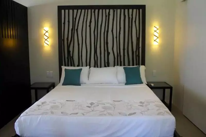 オーシャンビューのプレミアムルーム。, Nakelo Treasure Island Resort & Spa