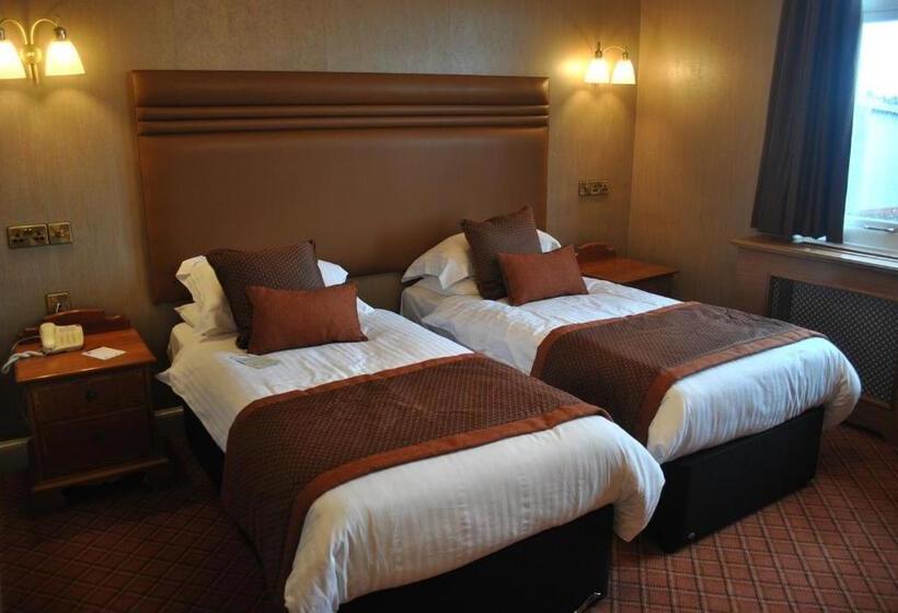 Deluxe Værelse m. Hydromassage, Cairndale Hotel & Spa