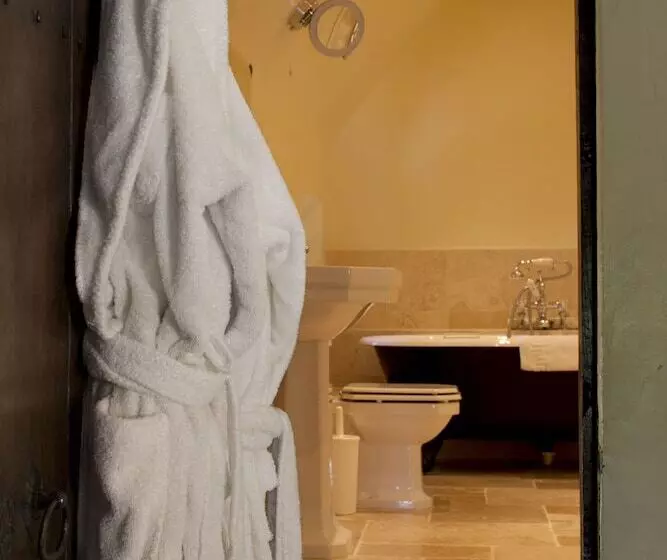 スタンダードルーム, Bailiffscourt Hotel & Spa