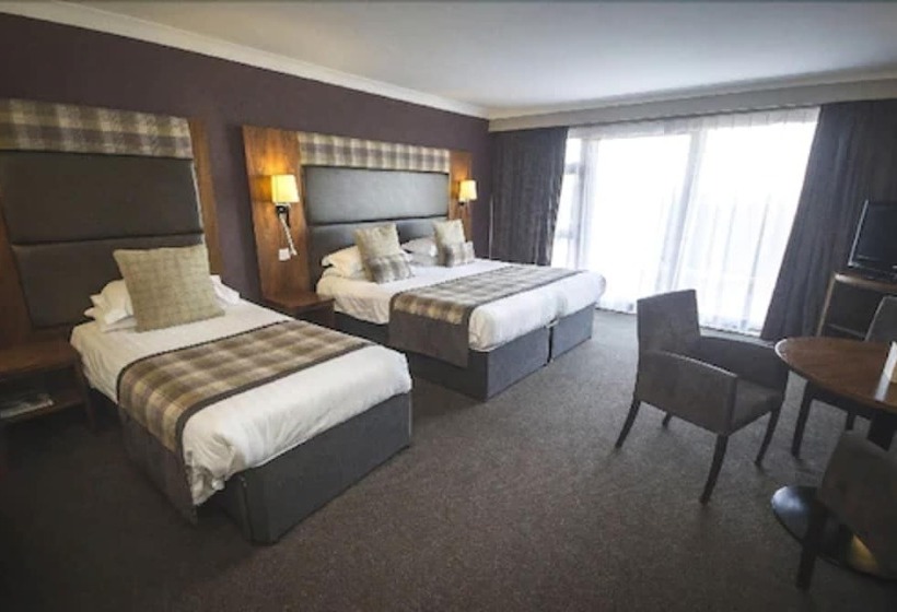 Семейный Номер, Banff Springs