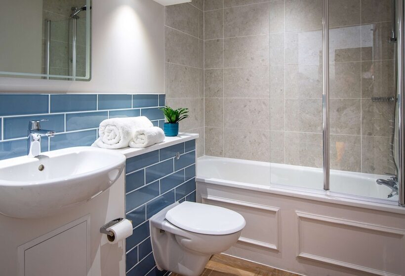 غرفة سوبيريور, The Bruntsfield