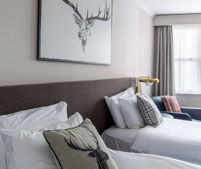 غرفة تنفيذية, The Bruntsfield