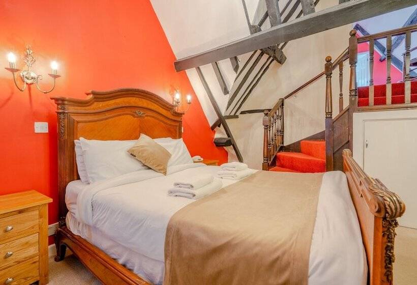Семейный Номер, Crown Hotel Cotswold