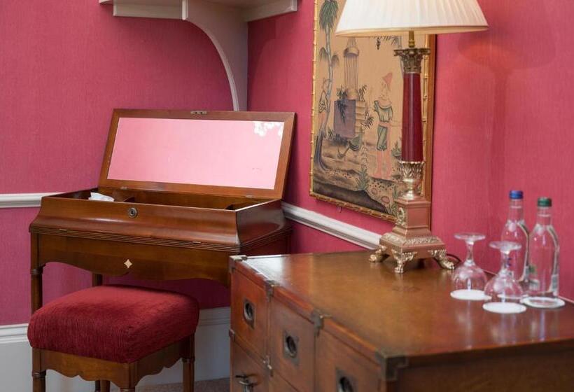 غرفة سوبيريور, Dukes Bath