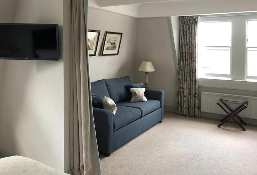 جناح ديلوكس, Dukes Bath