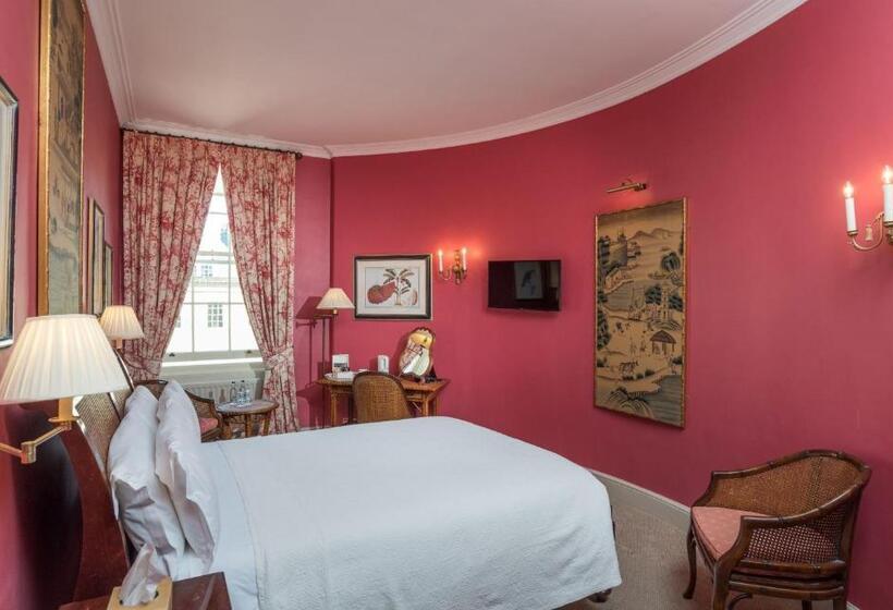 غرفة قياسية سرير كينج, Dukes Bath