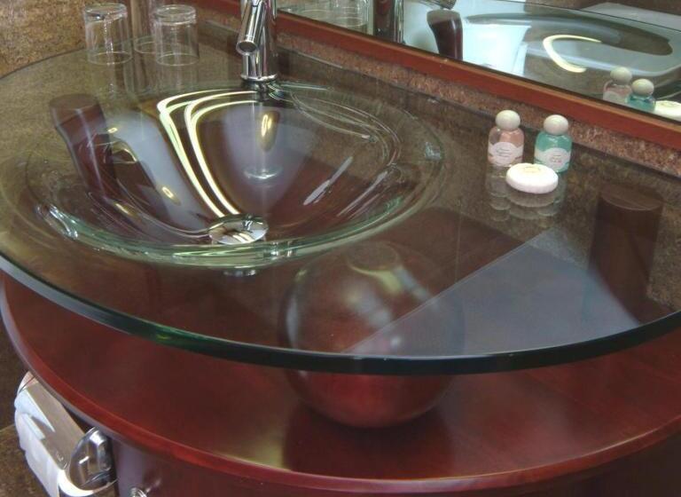 高级大房间, Durrant House