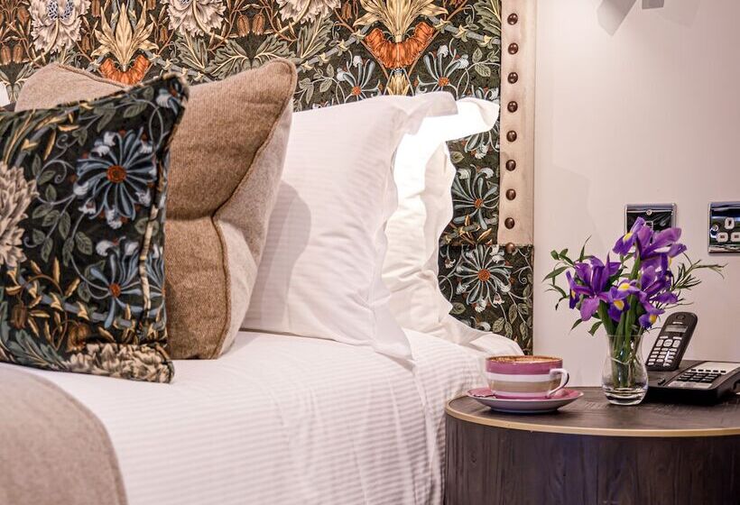 غرفة ديلوكس سرير كينج, Great Fosters   Near Windsor