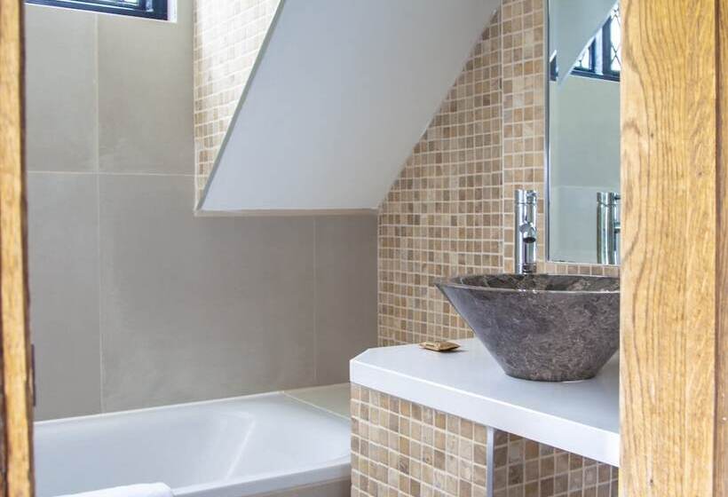 스탠다드 룸, Great Fosters   Near Windsor