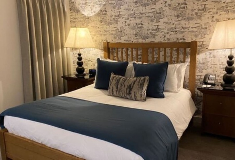 غرفة قياسية سرير كينج, Great Fosters   Near Windsor