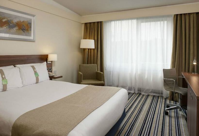اتاق پرمیوم, Holiday Inn Ashford Central, An Ihg