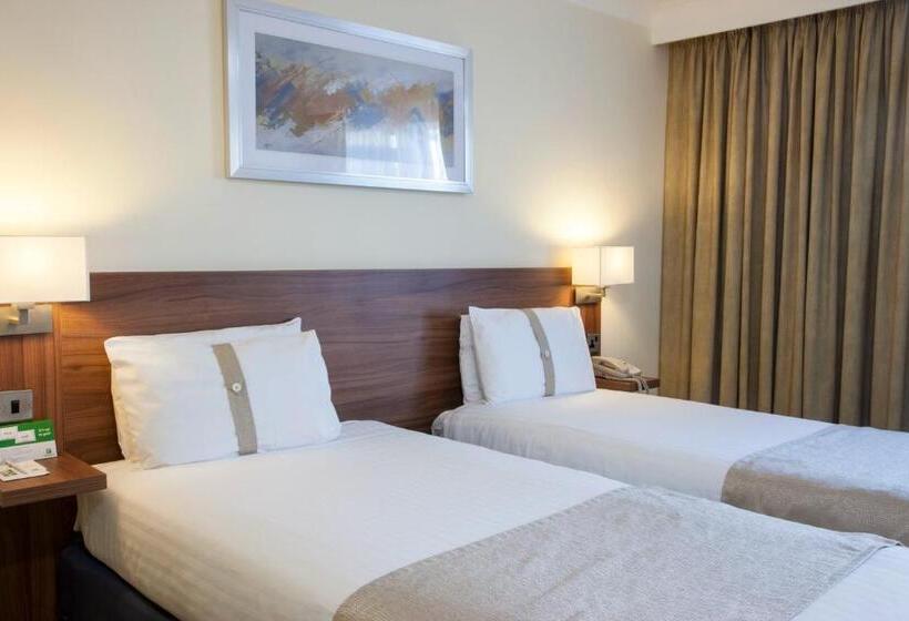 스탠다드 룸, Holiday Inn Ashford Central, An Ihg