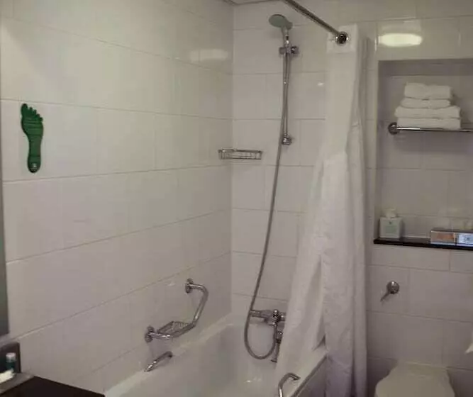 身障者適用スタンダードルーム, Holiday Inn Doncaster A1  M Jct 36, An Ihg