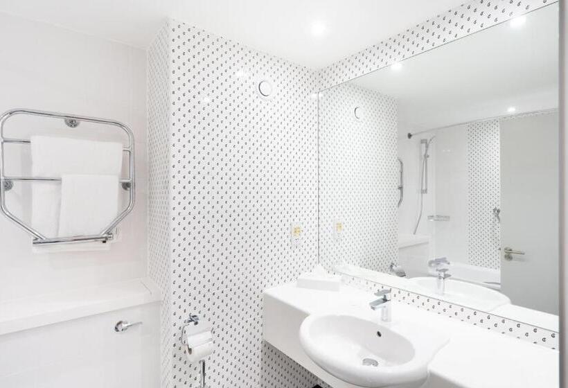 اتاق استاندارد, Holiday Inn Hemel Hempstead M1, Jct. 8, An Ihg