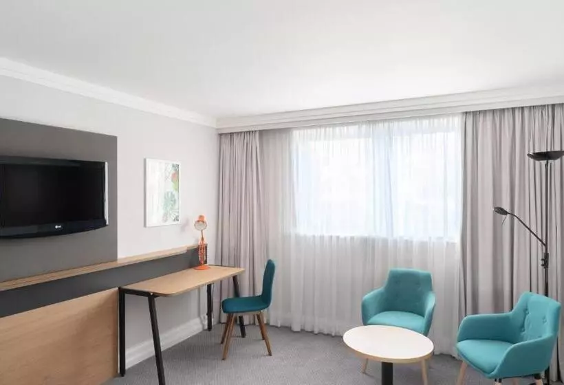 身障者適用スタンダードルーム, Holiday Inn Hemel Hempstead M1, Jct. 8, An Ihg