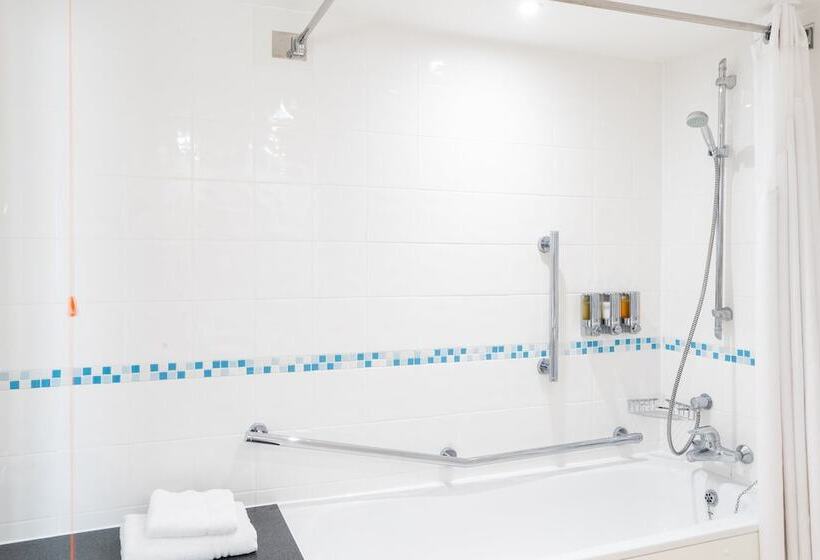 Номер Стандарт, Holiday Inn Hemel Hempstead M1, Jct. 8, An Ihg