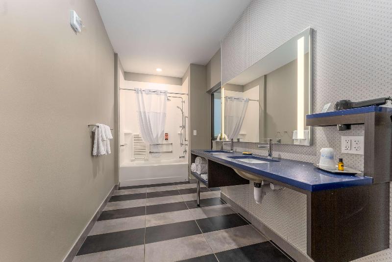 Номер Стандарт, Holiday Inn Hemel Hempstead M1, Jct. 8, An Ihg