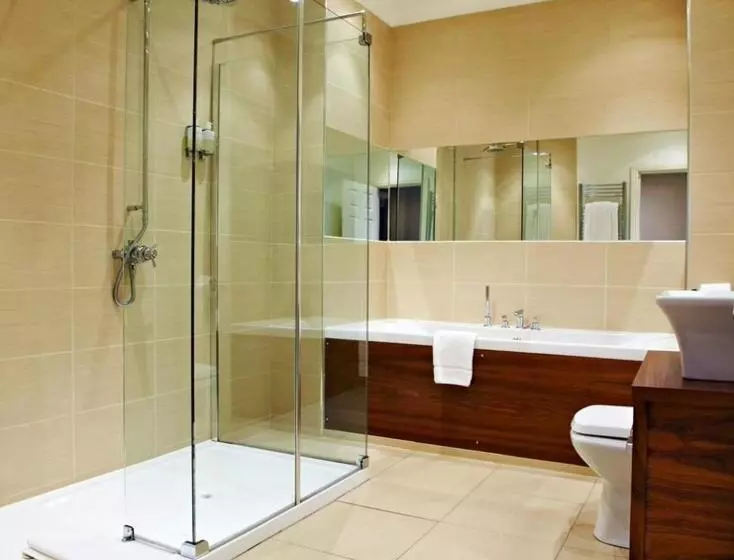 Superior-huone, Rowton Hall Hotel And Spa