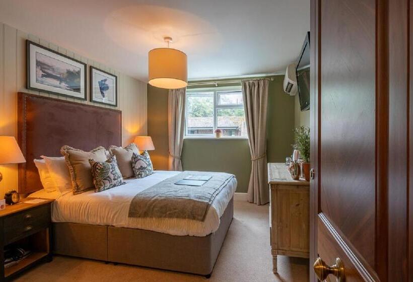 חדר דלוקס, The Bird In Hand