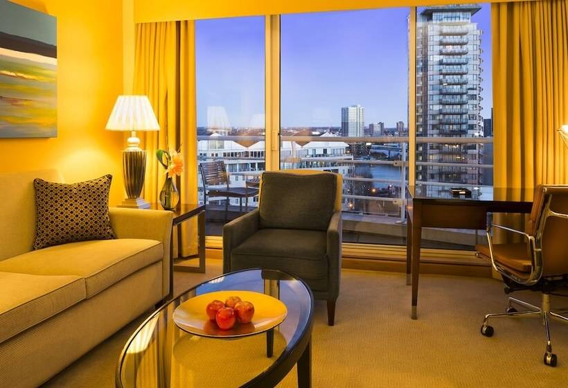 Люкс Вид на Реку, The Chelsea Harbour Hotel And Spa