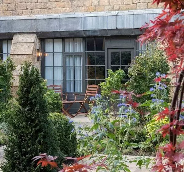 Sviitti, The Lygon Arms An Iconic Luxury