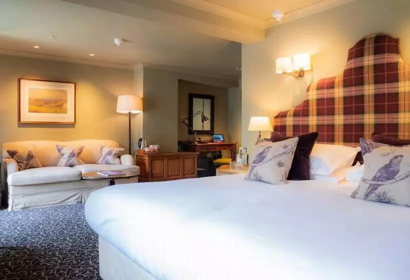 Classic Interior Room, The Lygon Arms An Iconic Luxury