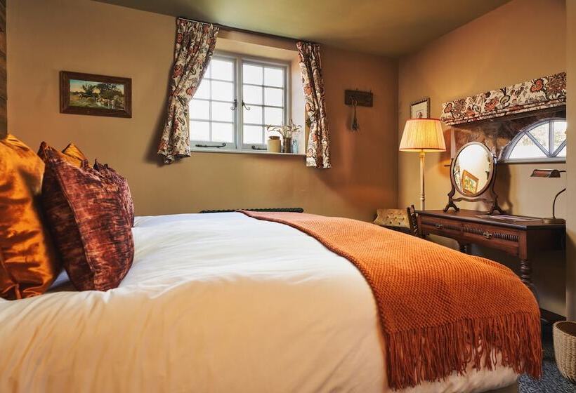 수피리어 룸, The Masons Arms