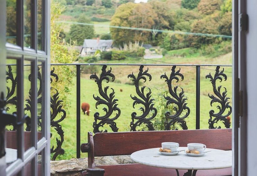 디럭스 룸, The Masons Arms