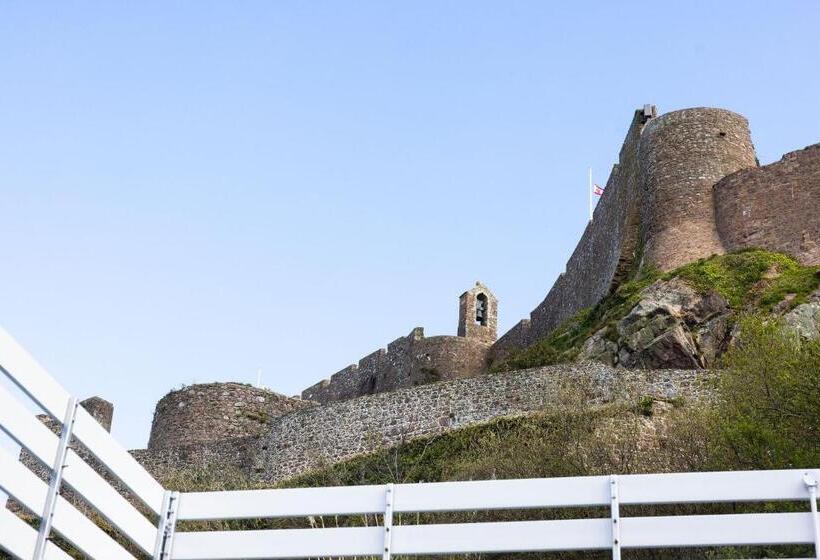 اتاق استاندارد, The Moorings Hotel & Restaurant