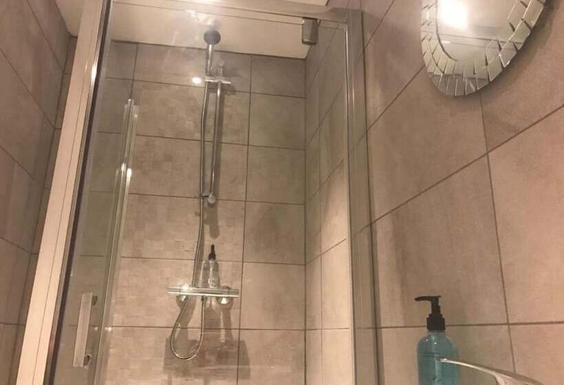 Номер Basic, The Mount Rooms