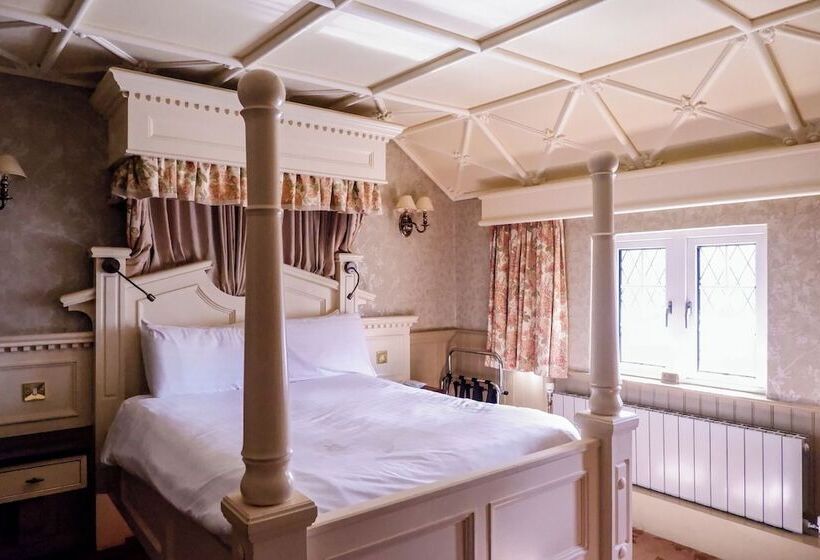 Номер Стандарт, The Old Inn