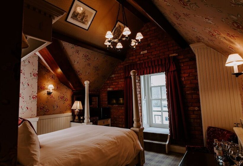 Номер Стандарт, The Old Inn